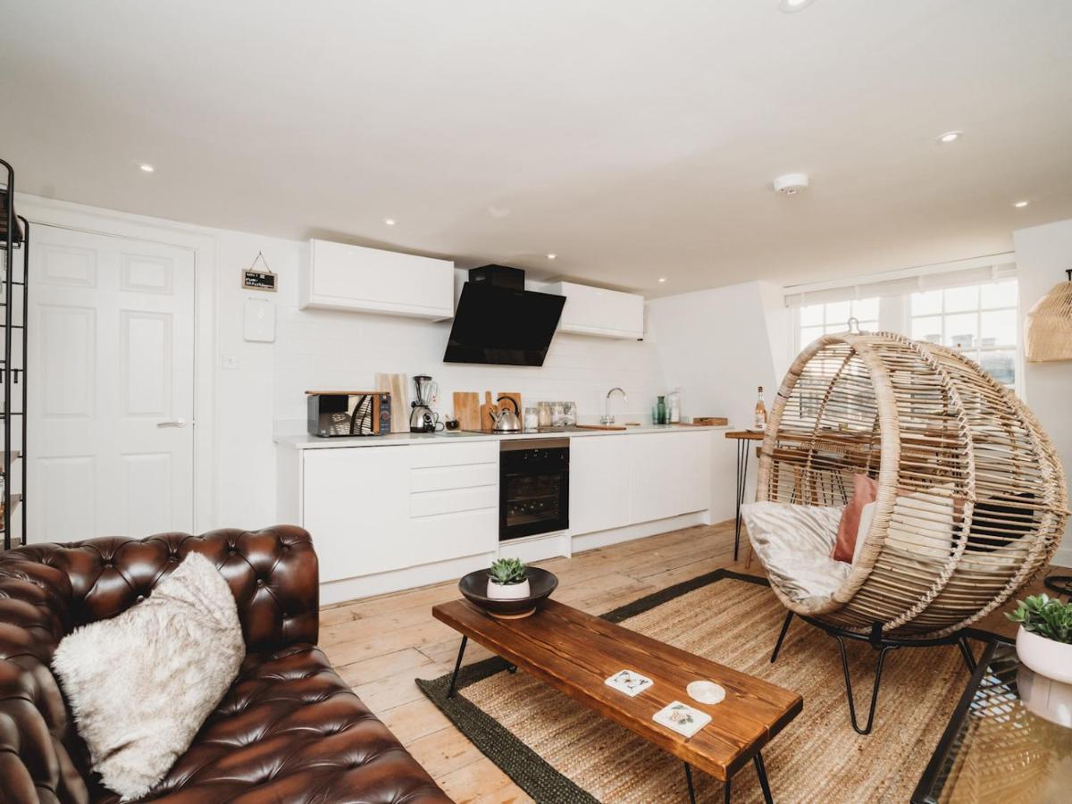 Appartement Pass The Keys Stylish 2 Bed Eco Flat In The Heart Of Bath Extérieur photo