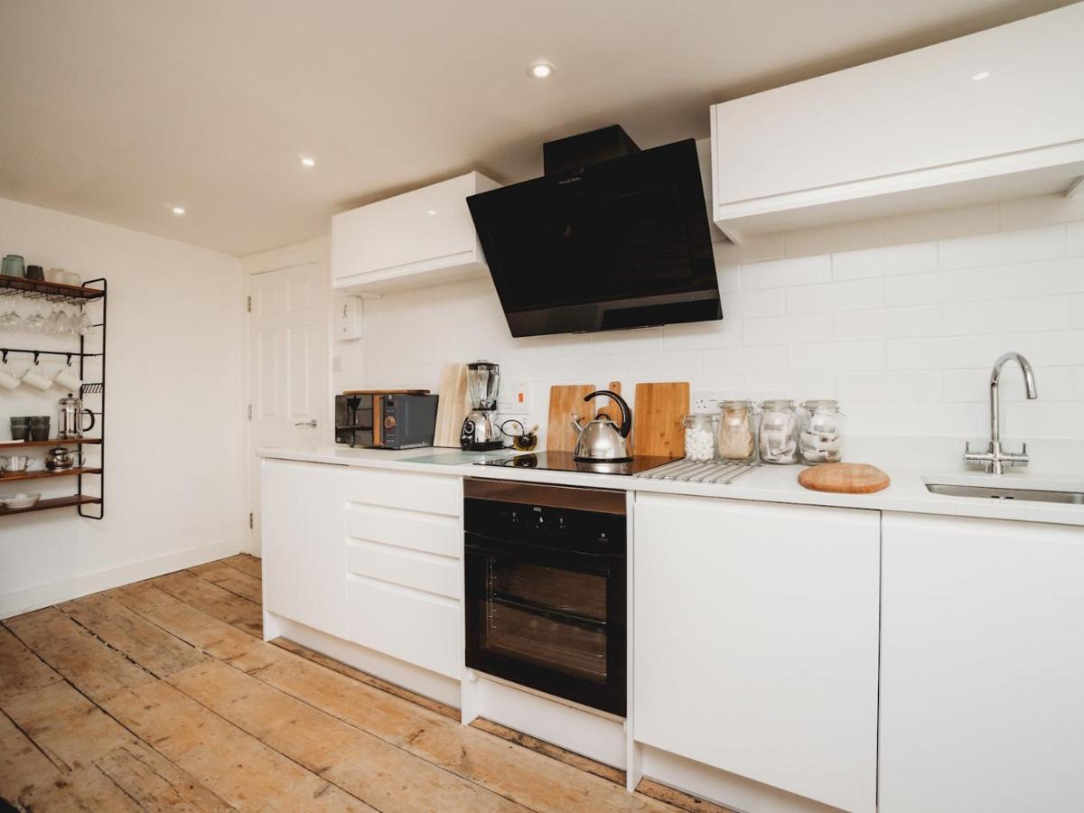Appartement Pass The Keys Stylish 2 Bed Eco Flat In The Heart Of Bath Extérieur photo