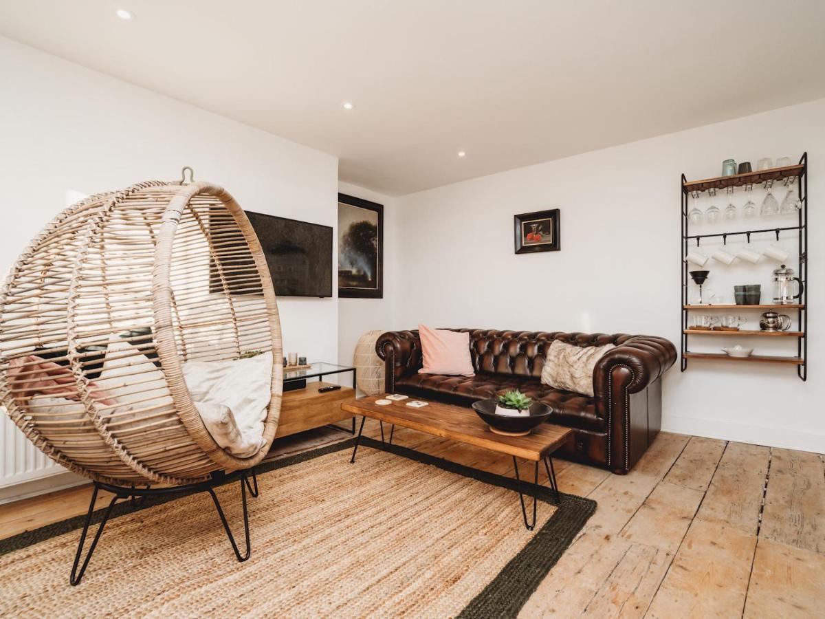 Appartement Pass The Keys Stylish 2 Bed Eco Flat In The Heart Of Bath Extérieur photo