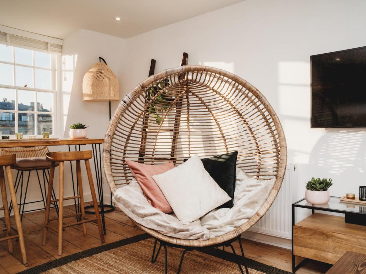 Appartement Pass The Keys Stylish 2 Bed Eco Flat In The Heart Of Bath Extérieur photo